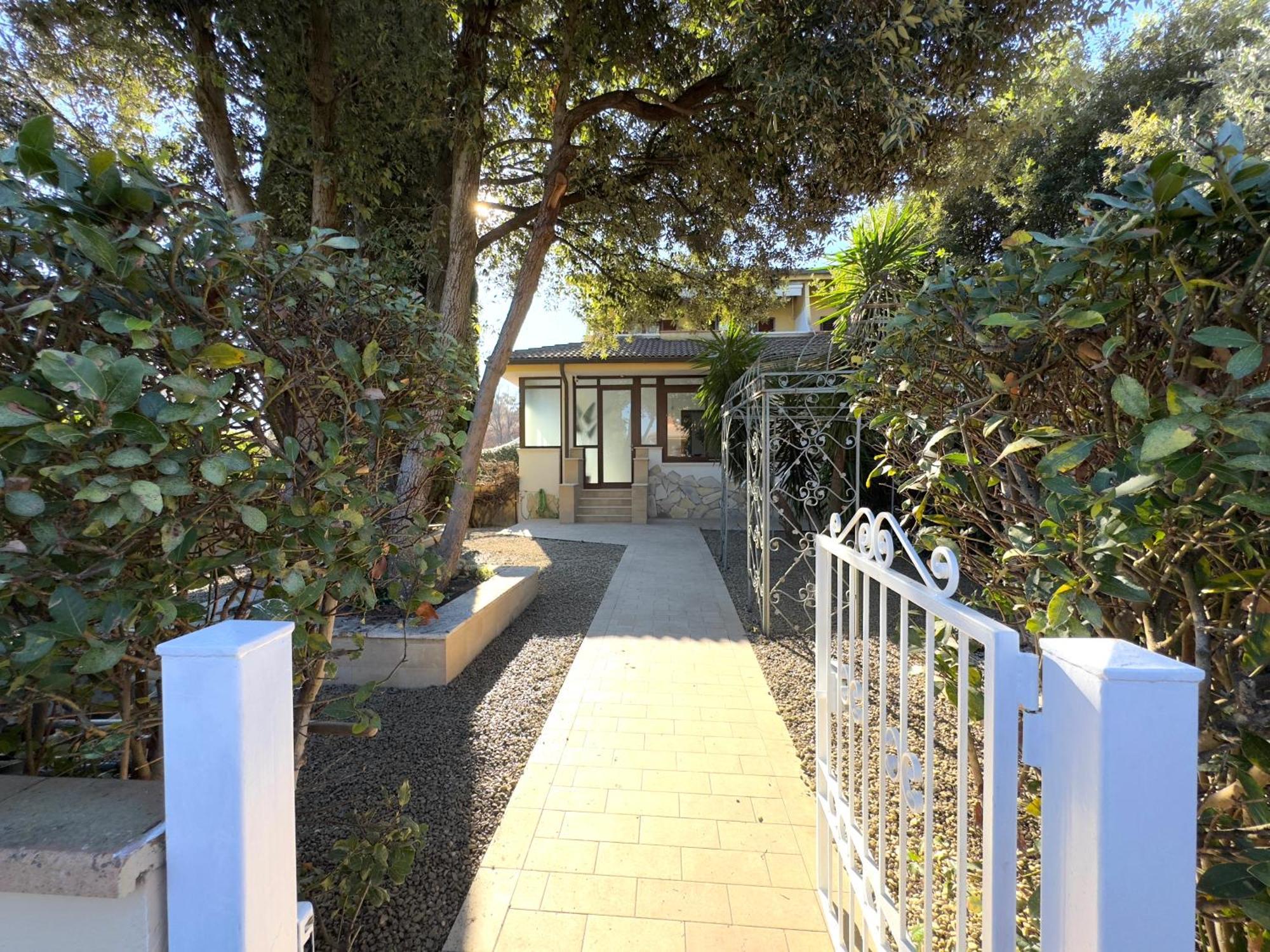 Residence Il Boschetto - Villa Con Piscina Grosseto Exterior foto